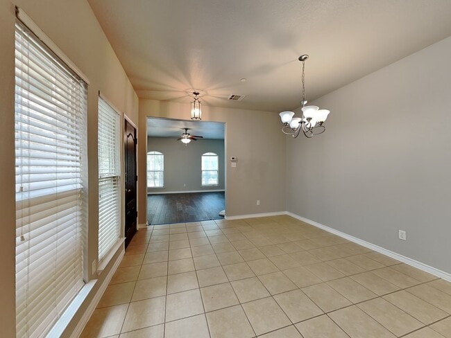 Foto del edificio - 8617 Whitehead St