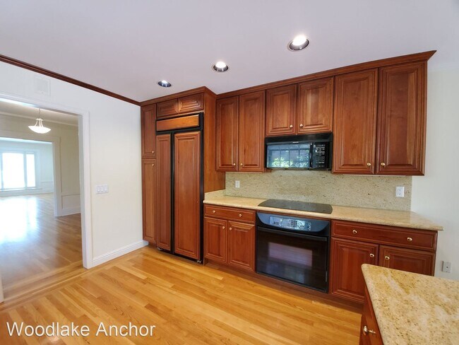 Building Photo - 3 br, 2 bath House - 1468 Cortez Avenue