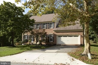 Building Photo - 4904 Forest Creek Ct