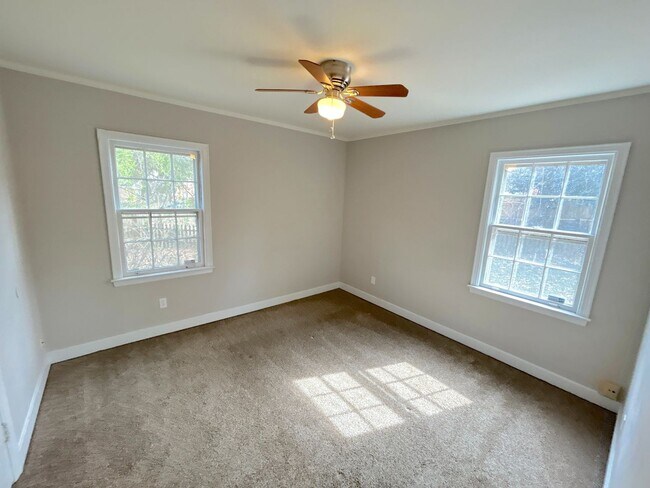 Foto del edificio - 994 Patterson Cove