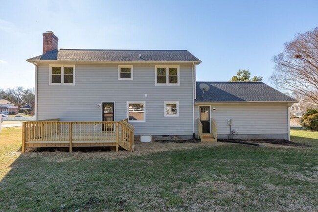 Building Photo - 35 Fox Run Ln