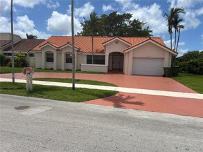 Building Photo - 1652 Egret Rd
