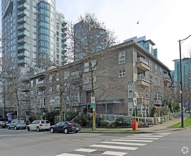 The Coal Harbour Housing Co-Op