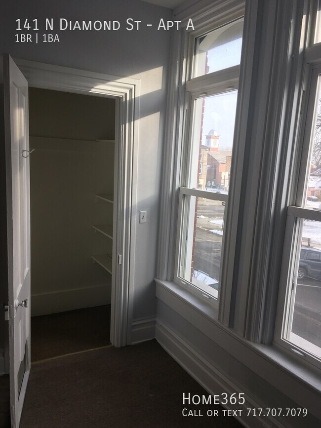 Foto del edificio - Great 1 bedroom in an awesome location!
