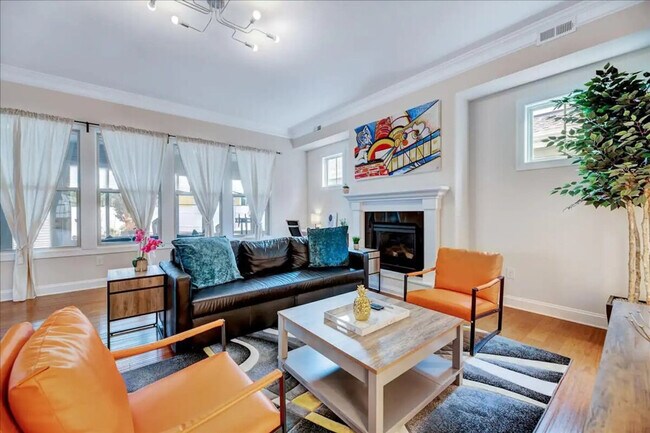 Foto del edificio - 1708 Hemby Ridge Ln