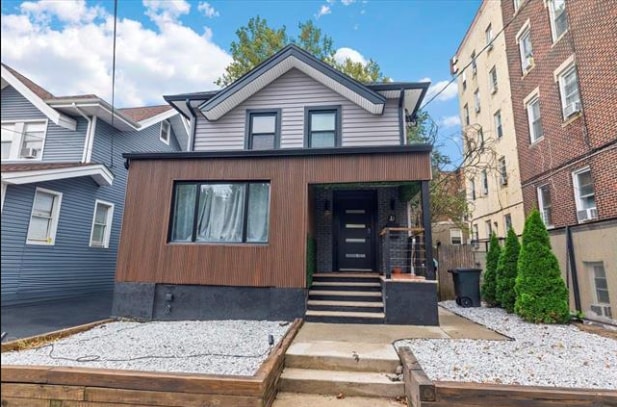 Building Photo - 31 72nd St