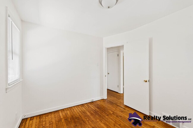 Foto del edificio - 503 4th St