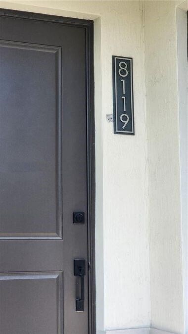Foto del edificio - 8119 NW 42nd St