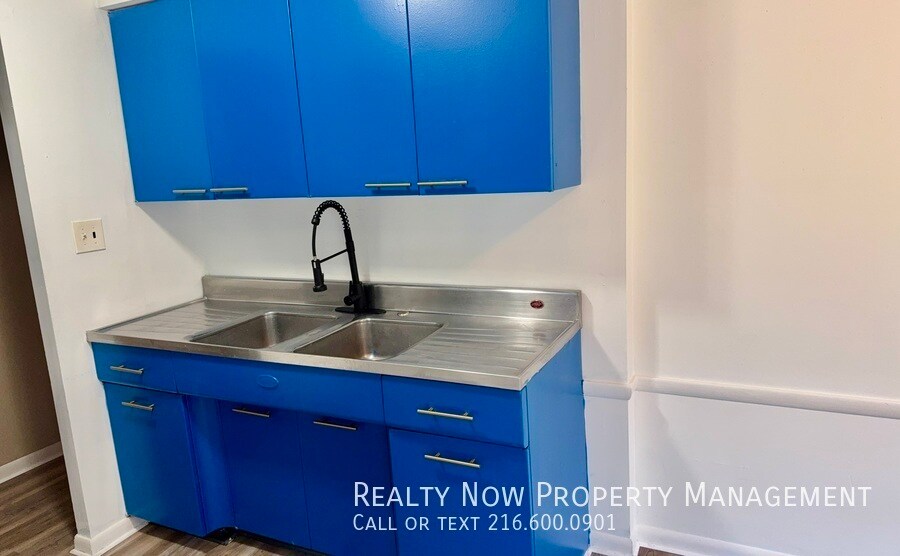 Foto principal - 2817 Noble Rd