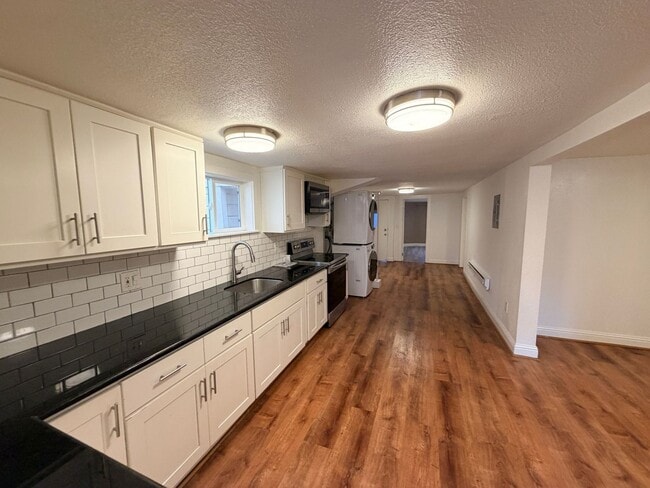 1224-1226 Campbell St - 1224-1226 Campbell St Apartment