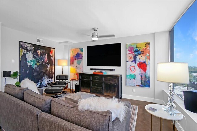 Foto del edificio - 1212 Guadalupe St