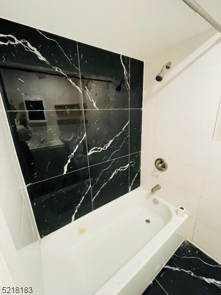 Photo - 1088 Avenue C Apartment