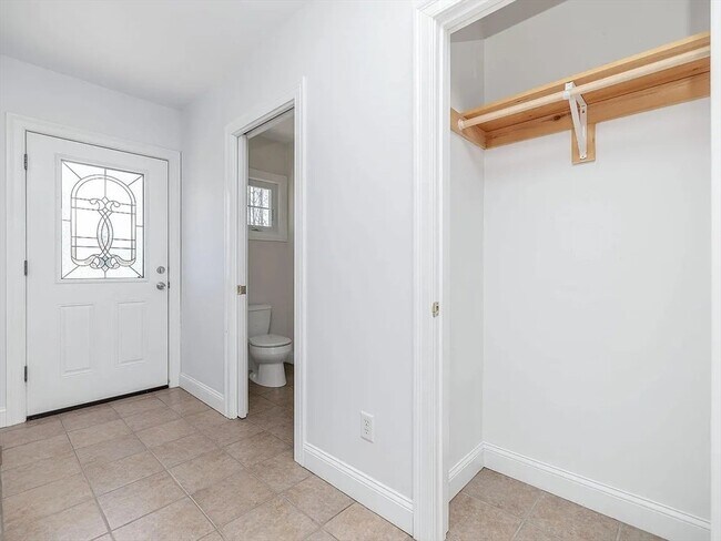 Foto del edificio - 54 E Silver St