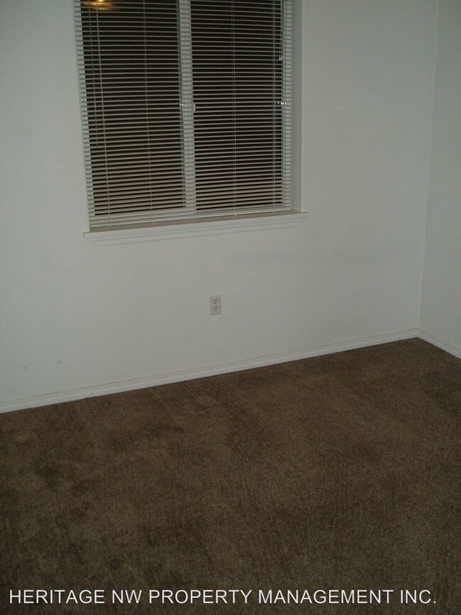 Building Photo - 4157 Fisher Rd NE