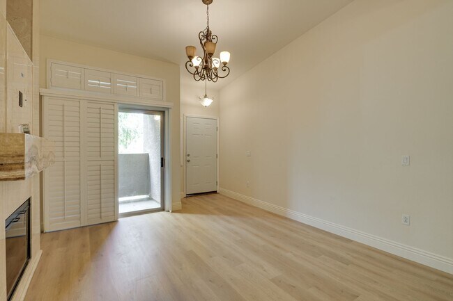 Foto del edificio - Charming 3 Bedroom Rental with Fireplace, ...