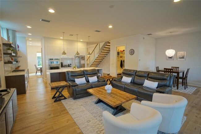 Foto del edificio - 209 S Trask St