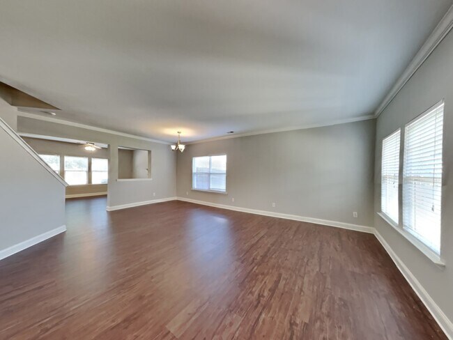 Foto del edificio - 1220 Jade Glen Dr