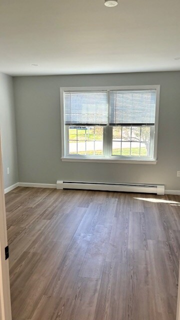 Building Photo - 709 Springbrook Cir
