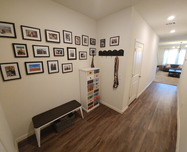 Building Photo - 19417 Caymus Dr