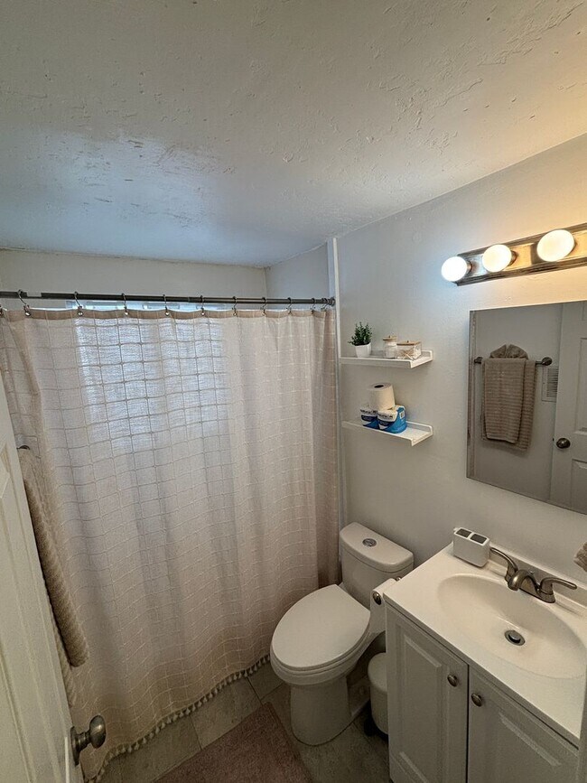 Foto del edificio - 517 N 900 W