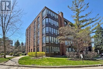 Building Photo - 255-255 The Donway W