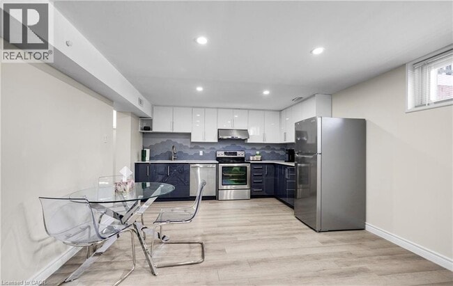 Building Photo - 38 Birgitta Crescent