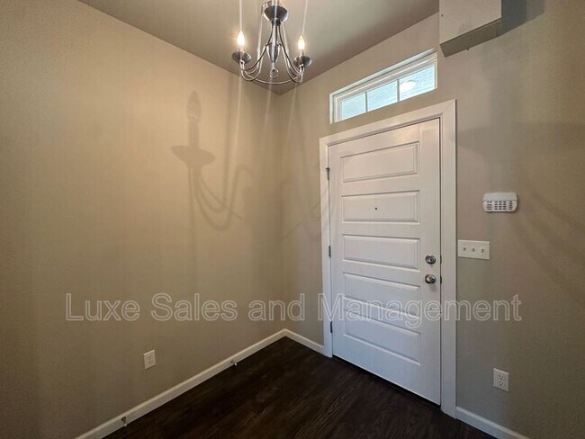 Foto del edificio - 729 SW 14th St