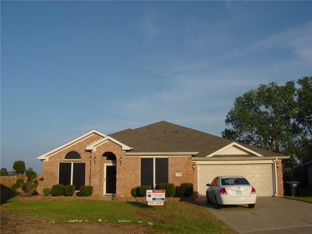 Primary Photo - 1533 Creekstone Ct