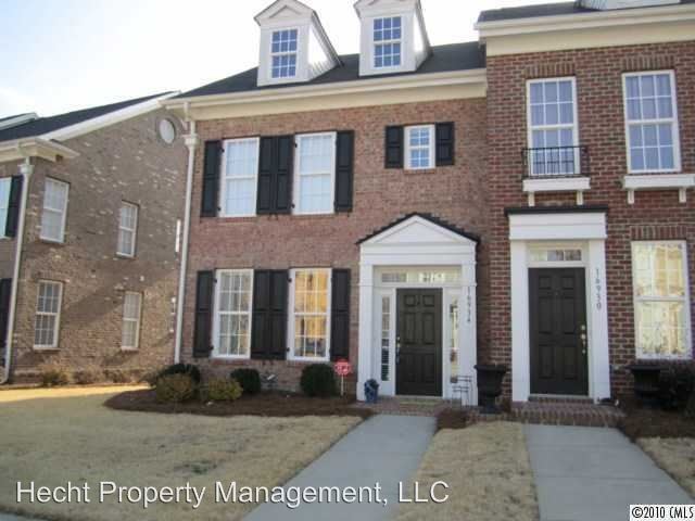Foto principal - 3 br, 2.5 bath House - 16934 Summers Walk