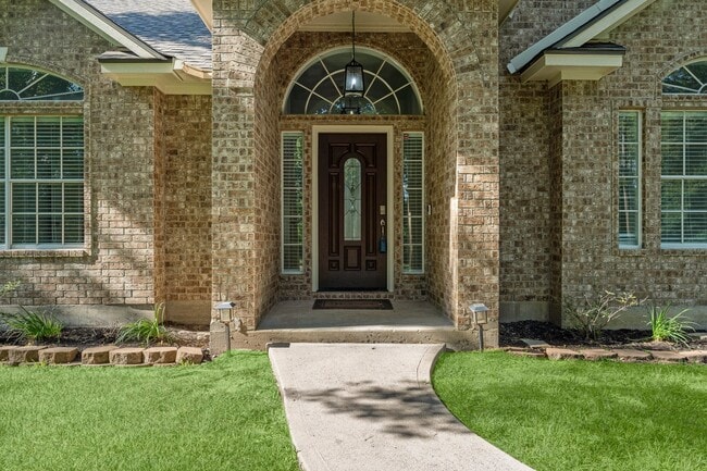 Building Photo - 2333 Stableridge Dr