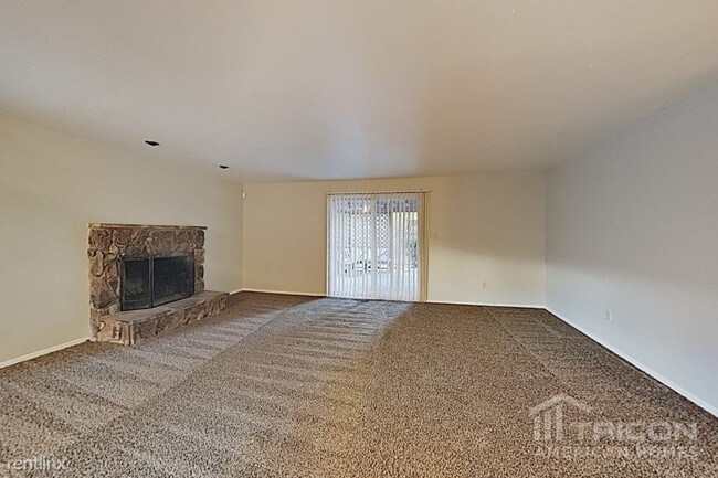 Foto del edificio - 4145 Mira Loma Dr