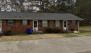 Building Photo - 1855 Green Dr NW