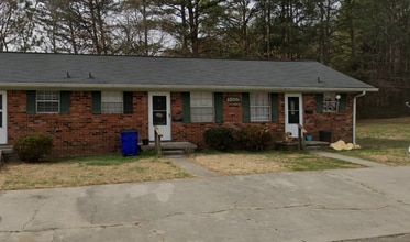 Building Photo - 1855 Green Dr NW