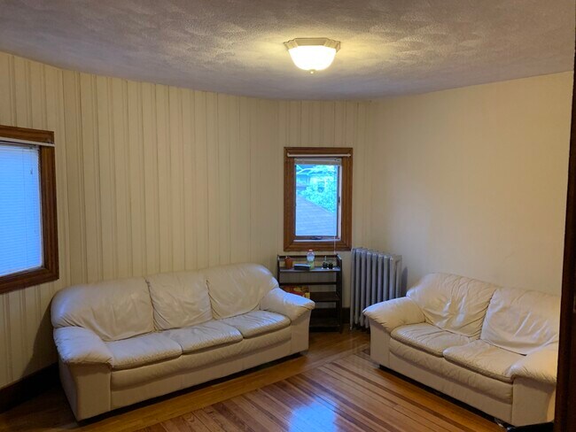 Foto del edificio - 258 Boston Ave