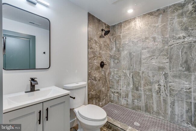 Foto del edificio - 2360 N 6th St
