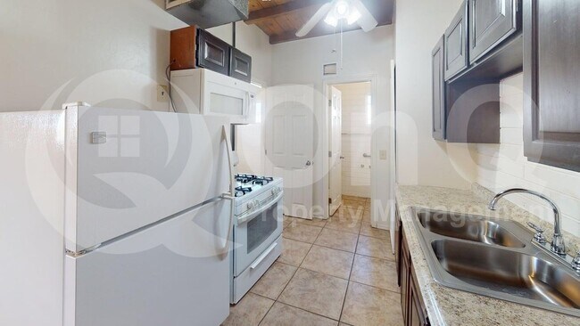 Foto del edificio - 3566 E Kleindale Rd