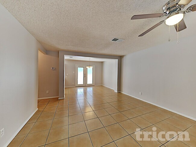 Building Photo - 7010 Flint View