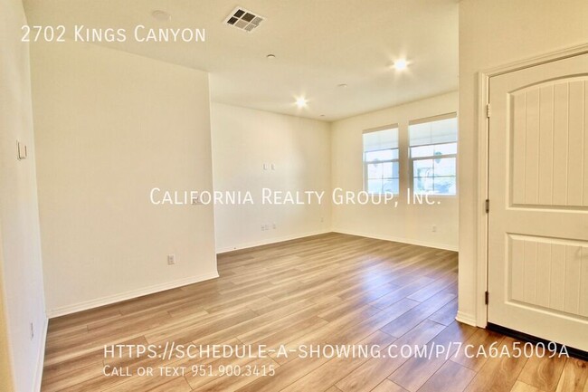 Building Photo - 2702 Kings Cyn Dr