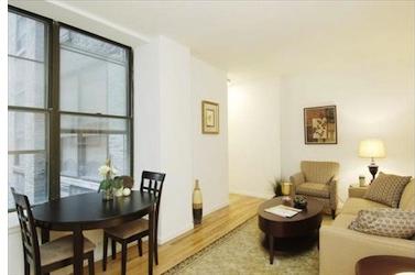 Foto del edificio - 50 W 77th St