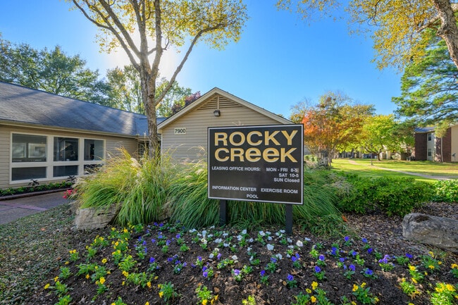 Building Photo - Rocky Creek