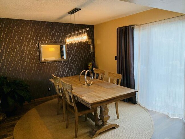 Building Photo - 2 bedroom in Napa CA 94558