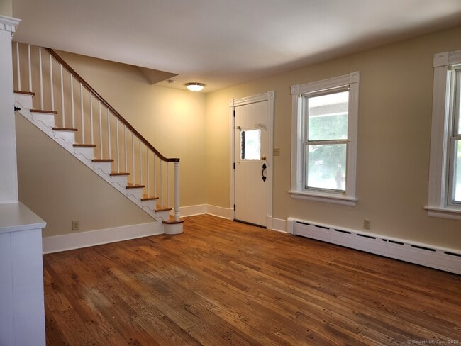 Building Photo - 58 Willington Ave