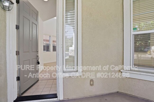 Building Photo - 4884 Portsalon Way