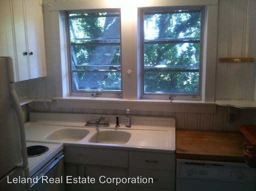 Building Photo - 106 81st St