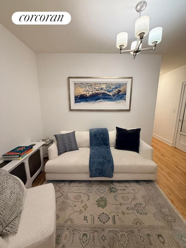 Foto principal - 163 W 17th St