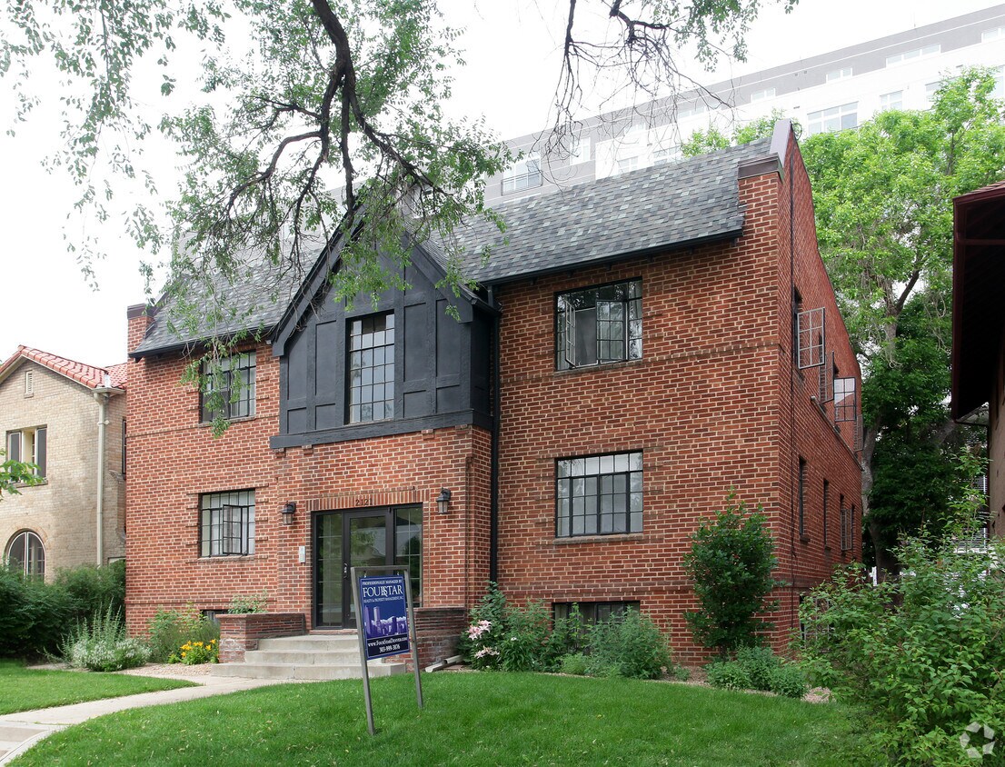 Foto principal - 2121 S Josephine St