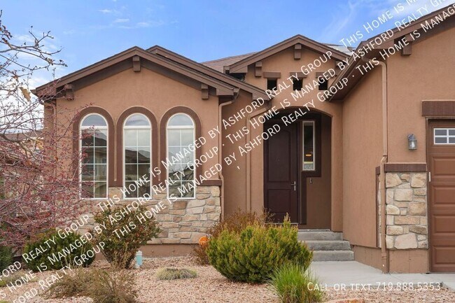 Building Photo - 7215 Rim Bluff Ln