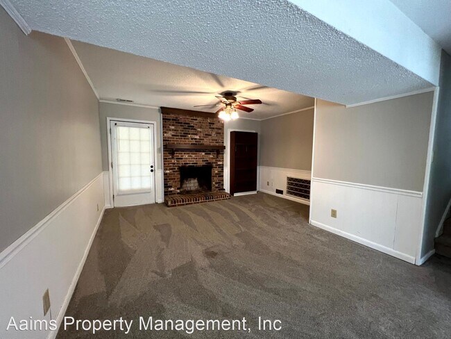 Building Photo - 3 br, 2.5 bath House - 226 Bayfield Loop