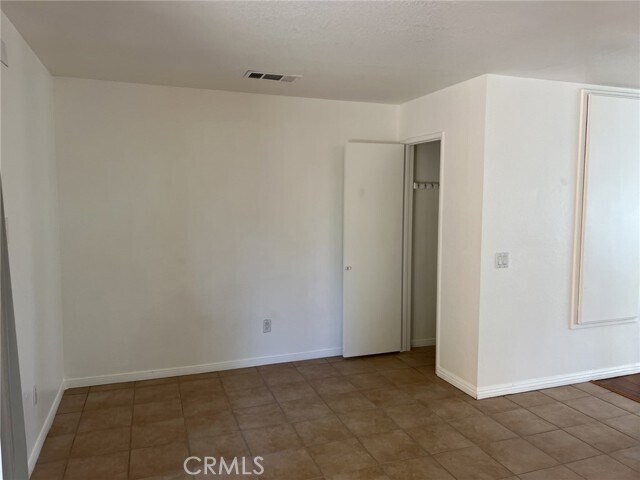 Foto del edificio - 8580 Club House Dr