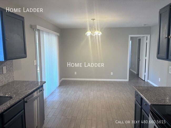 Photo - 7213 W Hilton Ave House